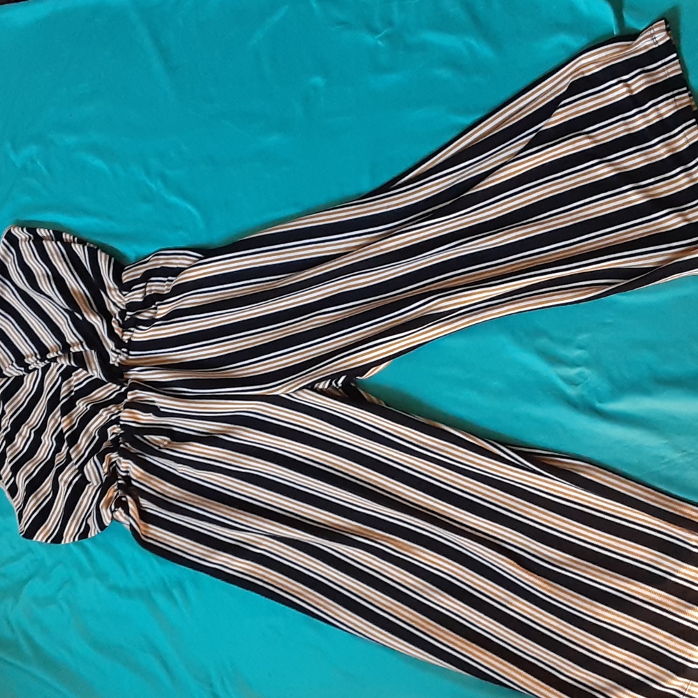 JUST BE ONE PIECE PANTS SUIT. 3X BLACK, WHITE, & GOLD STRIPES